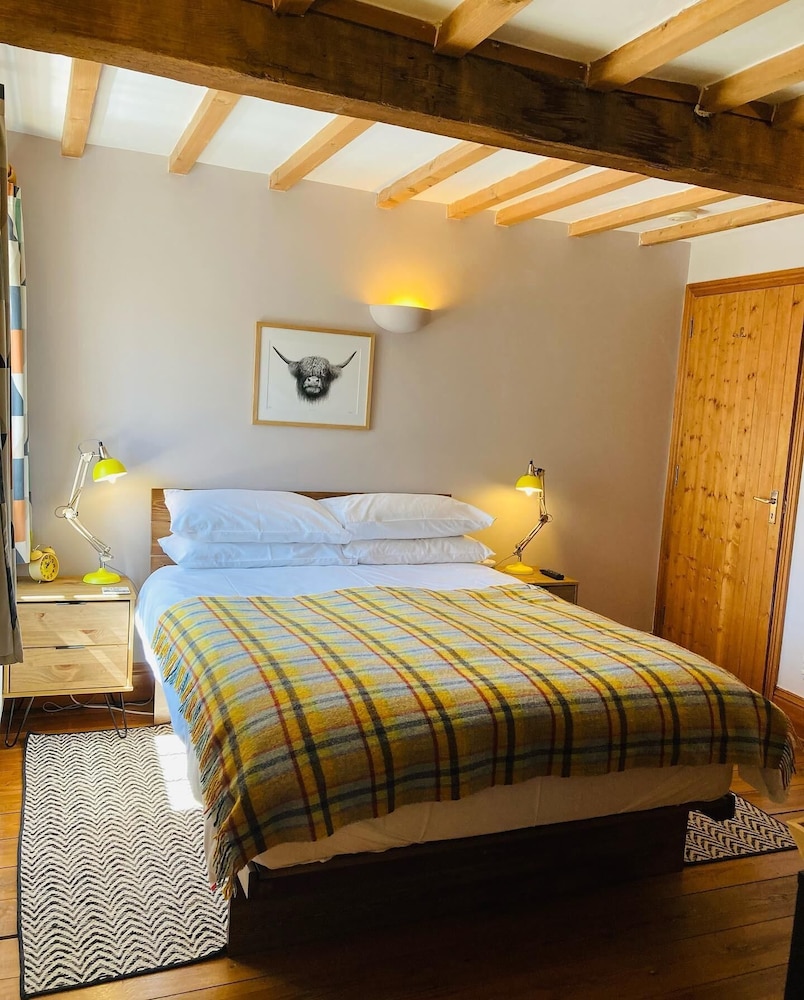 Riverside Bed &amp; Breakfast 9/46