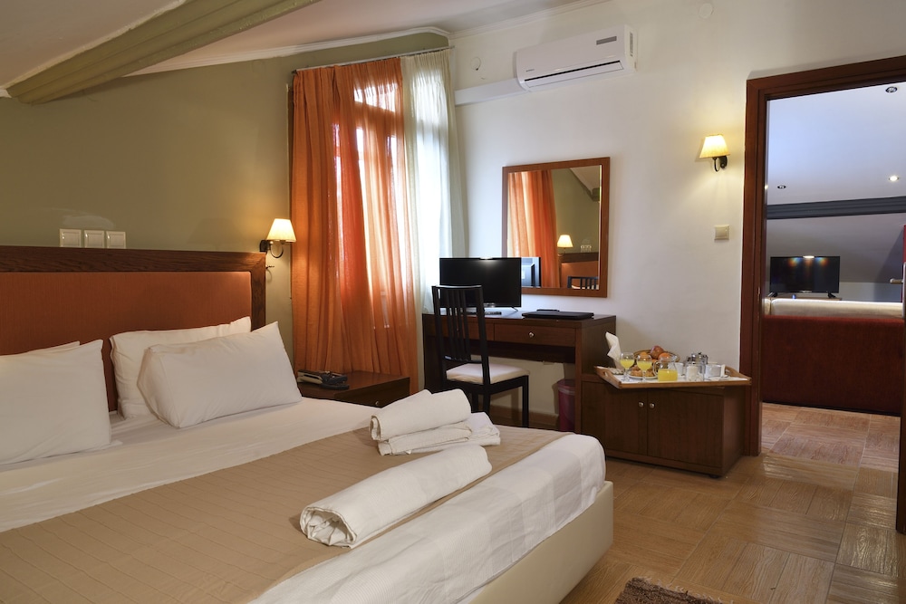Four Seasons Skg Thessaloniki 18/80