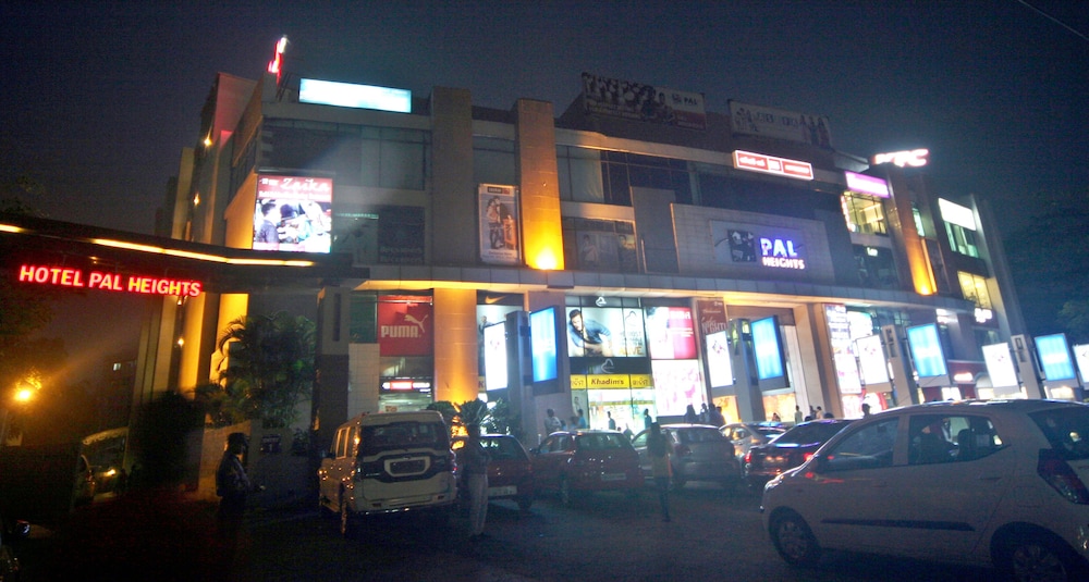 Pal Heights 1/65