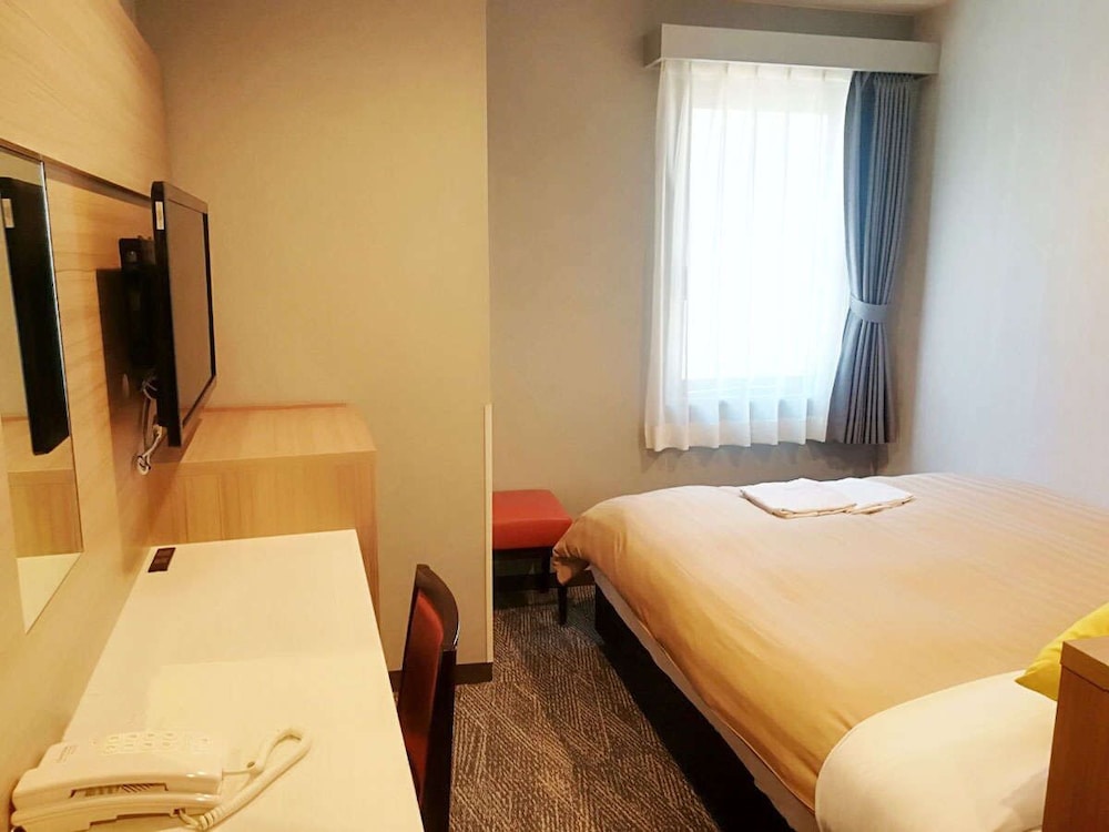 ECONOMY, DOUBLE BED