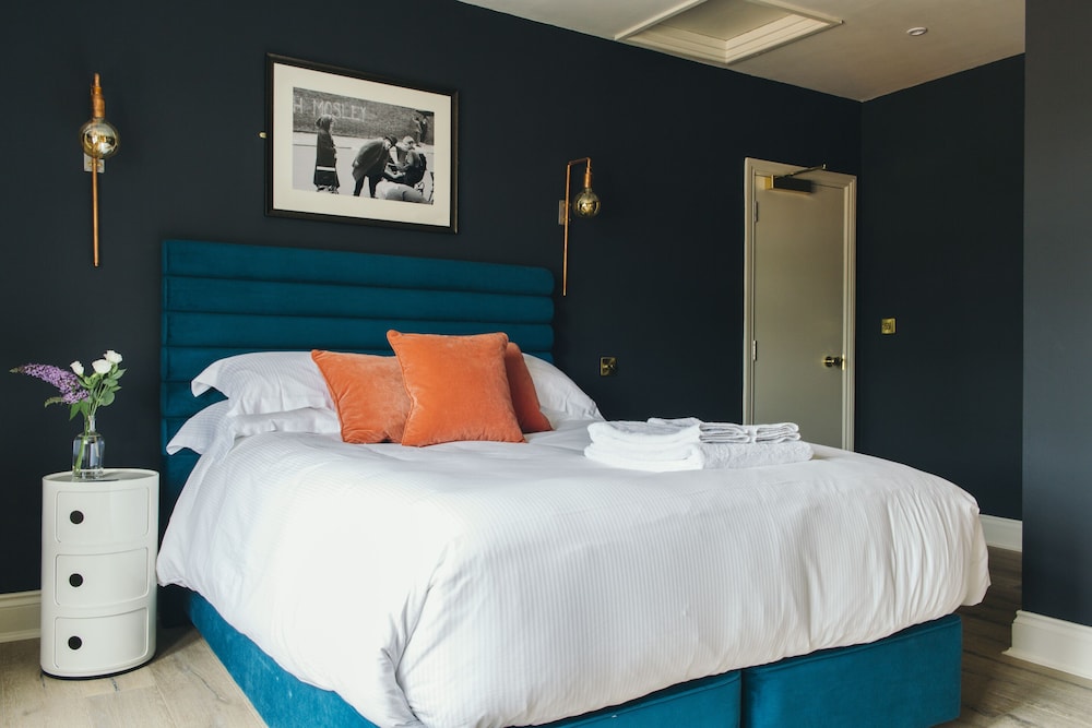 The Porterhouse Grill & Rooms 6/50