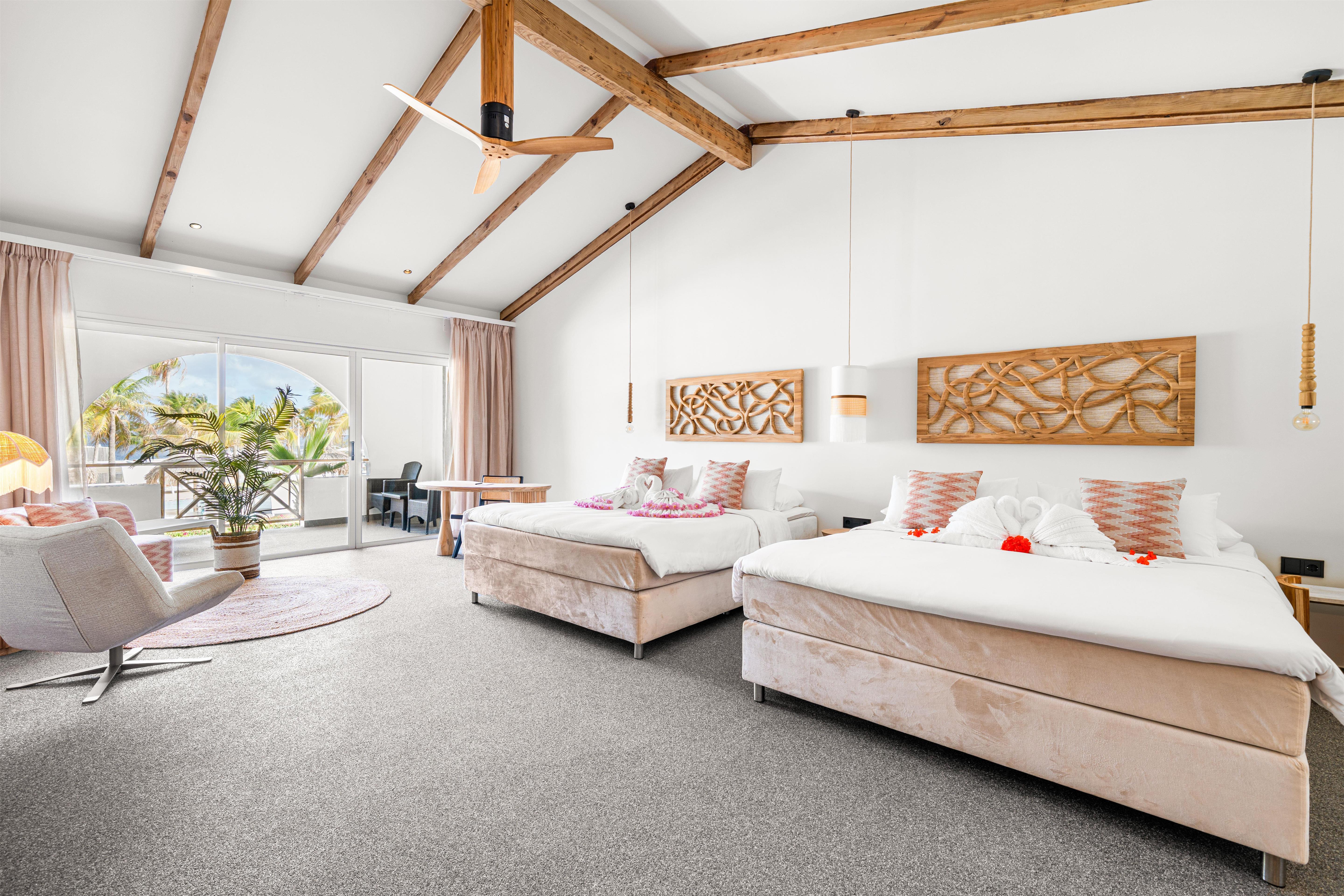Suite, King Bed