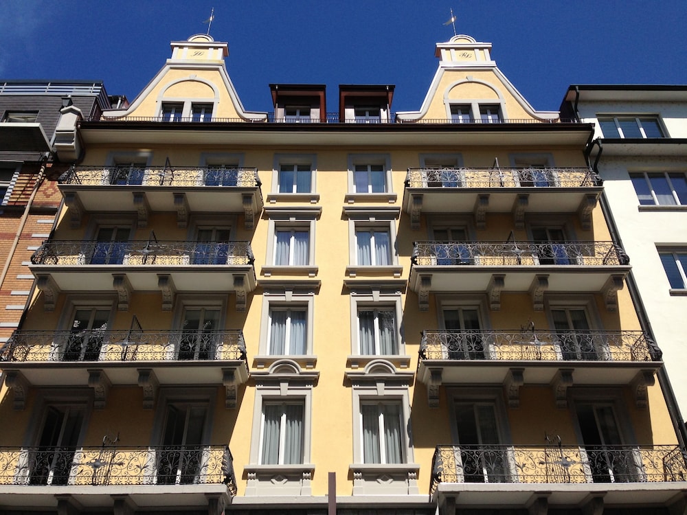 Hotel Alpina Luzern photo5