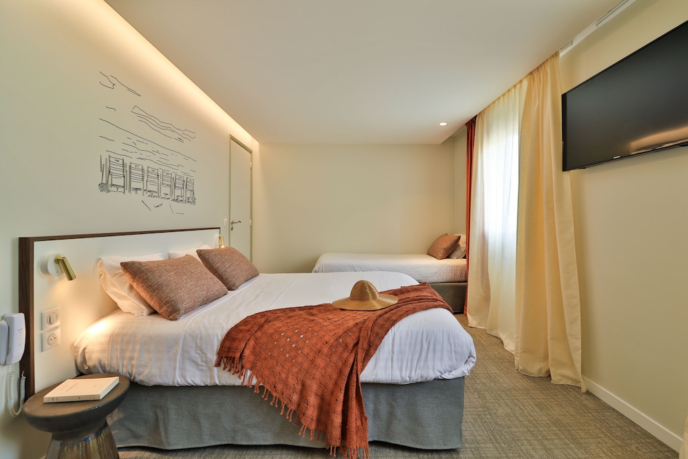 Hotel du Pin Nice Port 16/50