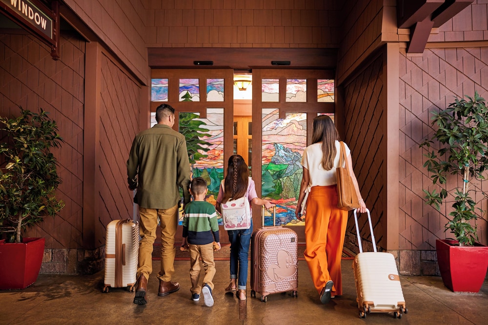 Disney Grand Californian 15/70