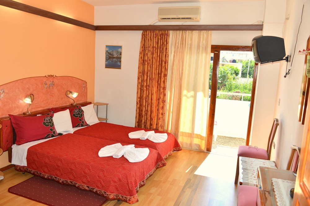Sun City Apartments 23/50