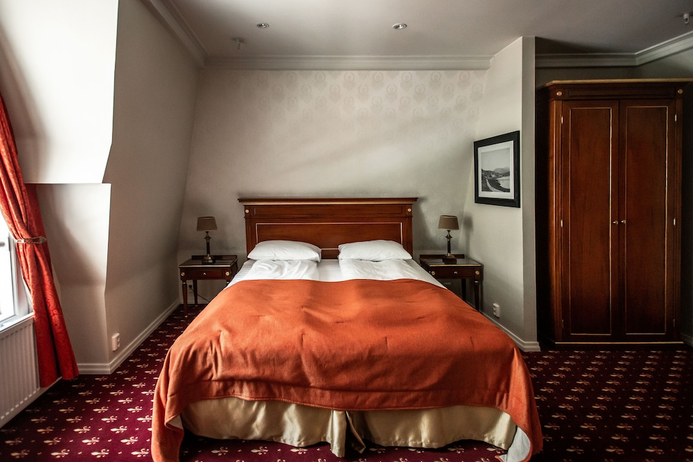 Standard, Double Bed, Rail View