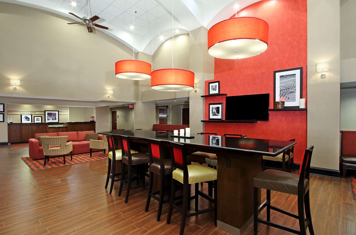 restaurant cafeteria