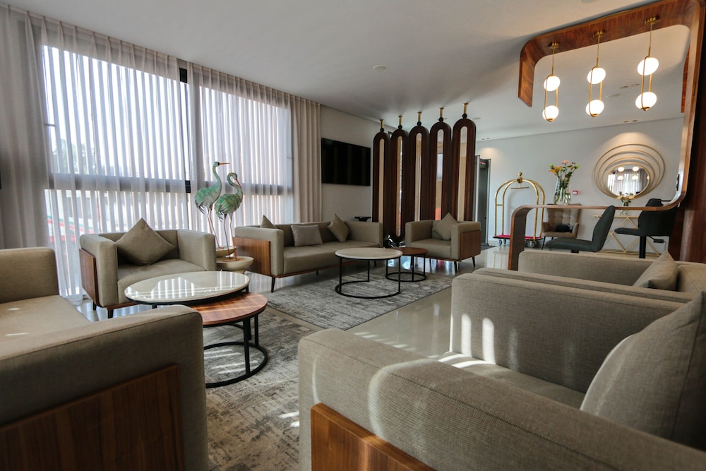 Urban Hotel and Spa 17/33