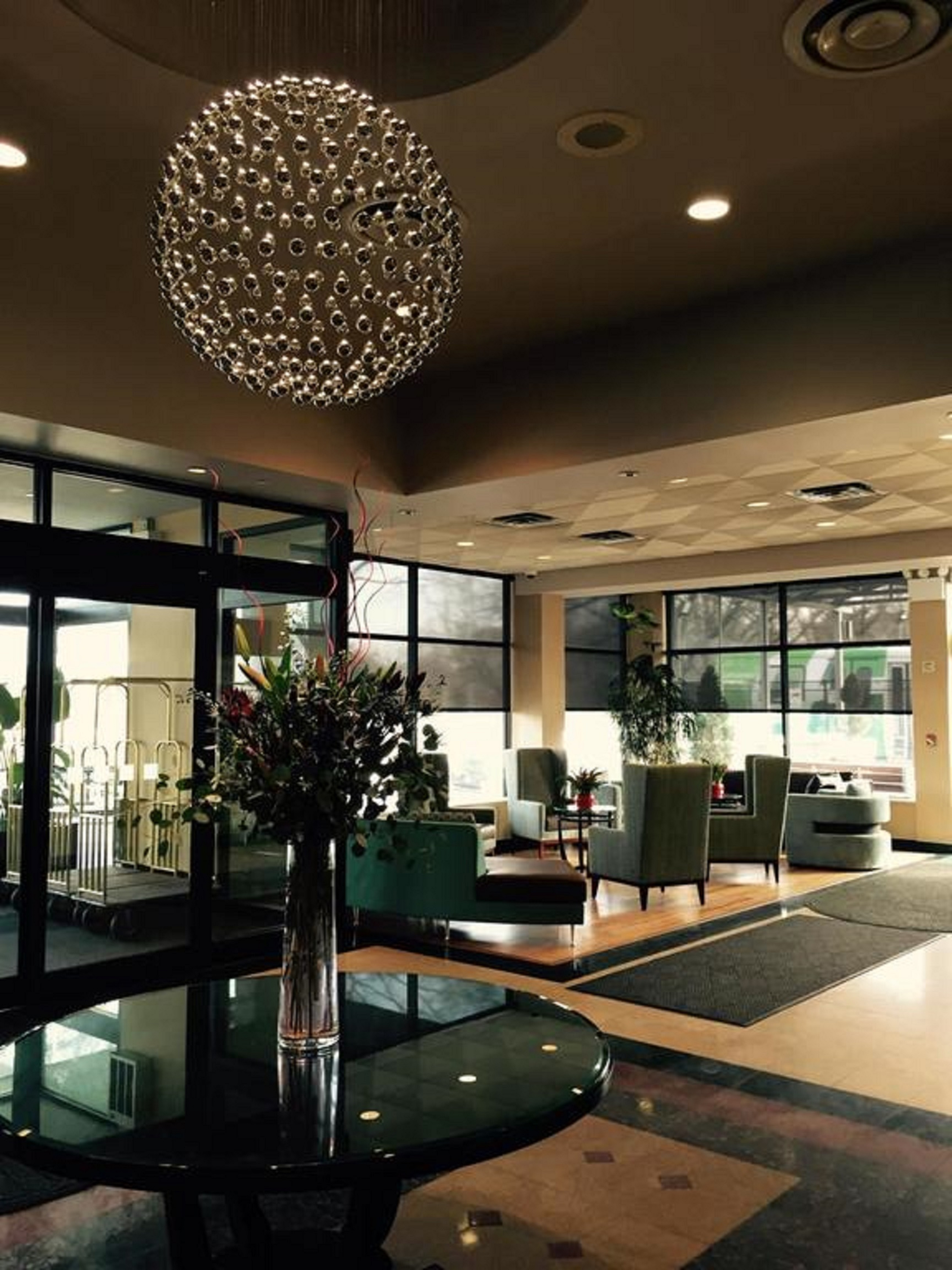 The LaGuardia Hotel 24/34