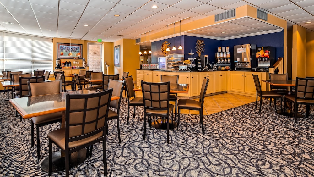 Best Western Winners Circle 25/27