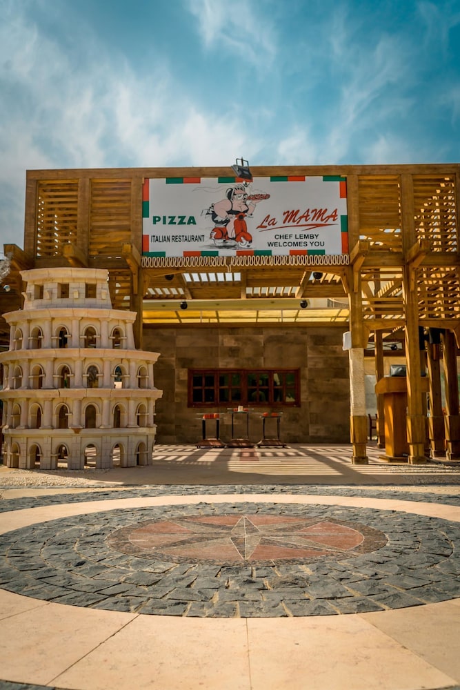 Jaz Palmariva Beach in MAKADI BAY - RED SEA