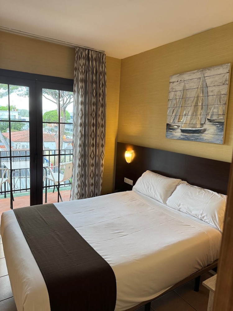 Canal Olimpic Hotel 27/64