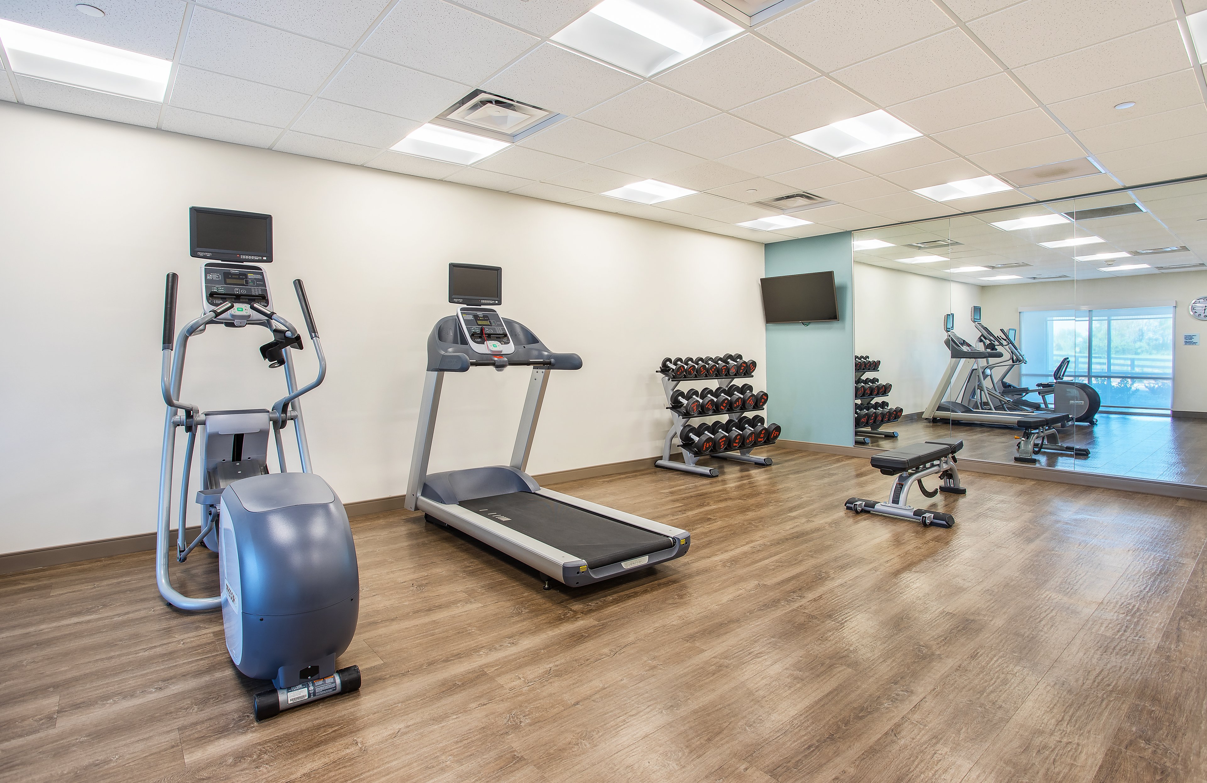 Holiday Inn Express & Suites Lexington W - Versailles 43/70
