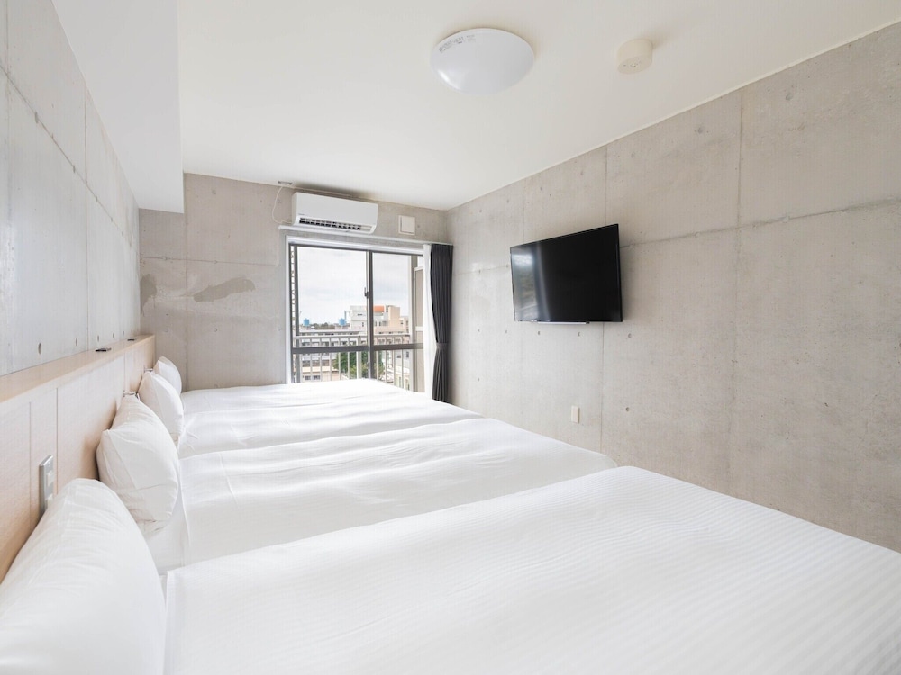 Room, Quadruple, 4 Beds, Hotel Building، The Breakfast Hotel Porto Ishigaki 7/10