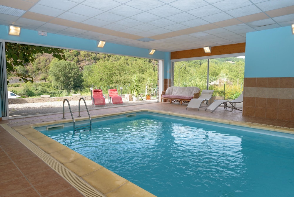HOSTELLERIE DES LAURIERS 19/30