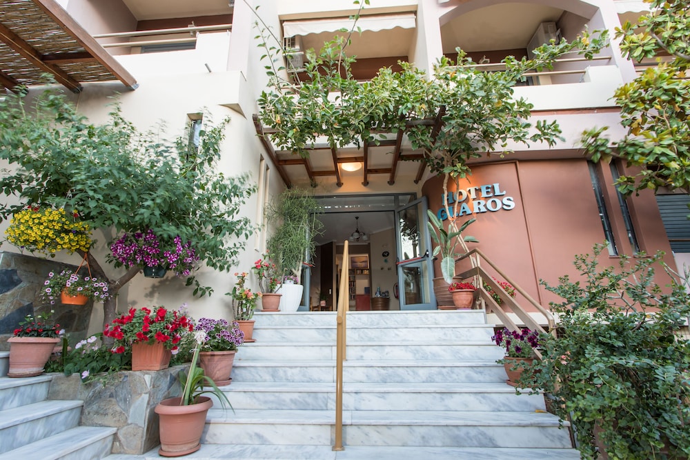 Glaros Hotel 16/18