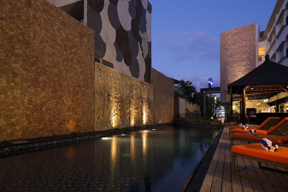 Natya Hotel Kuta 6/49
