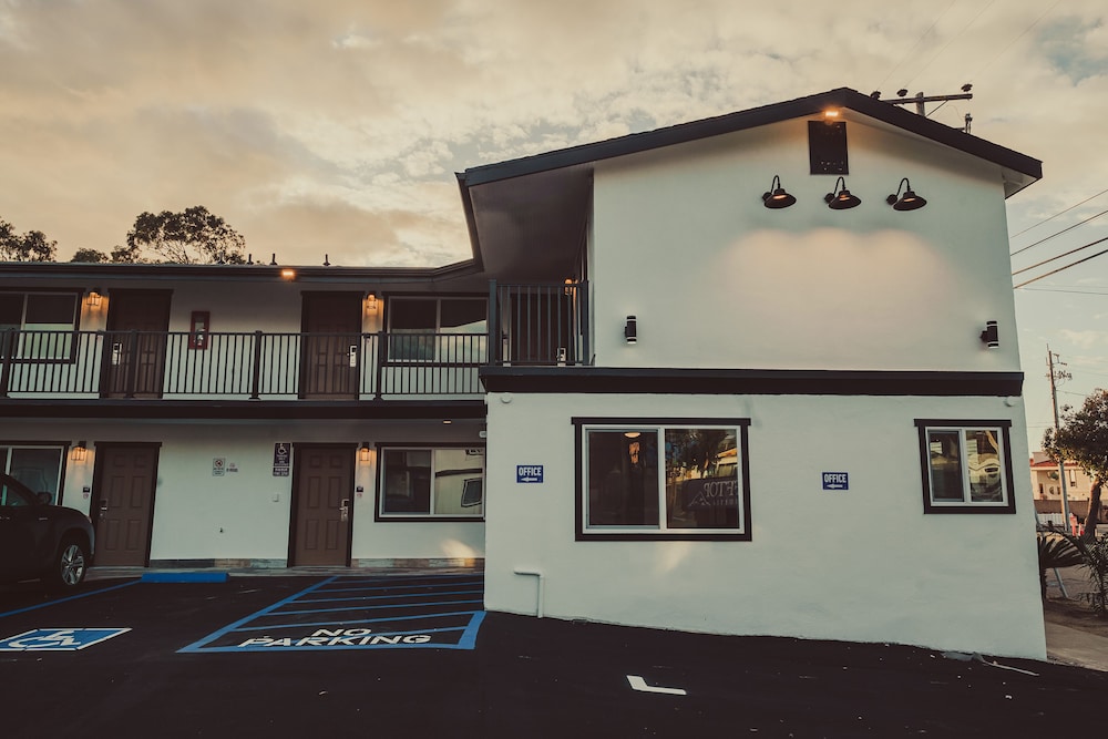 Travelodge Morro Bay 3/55