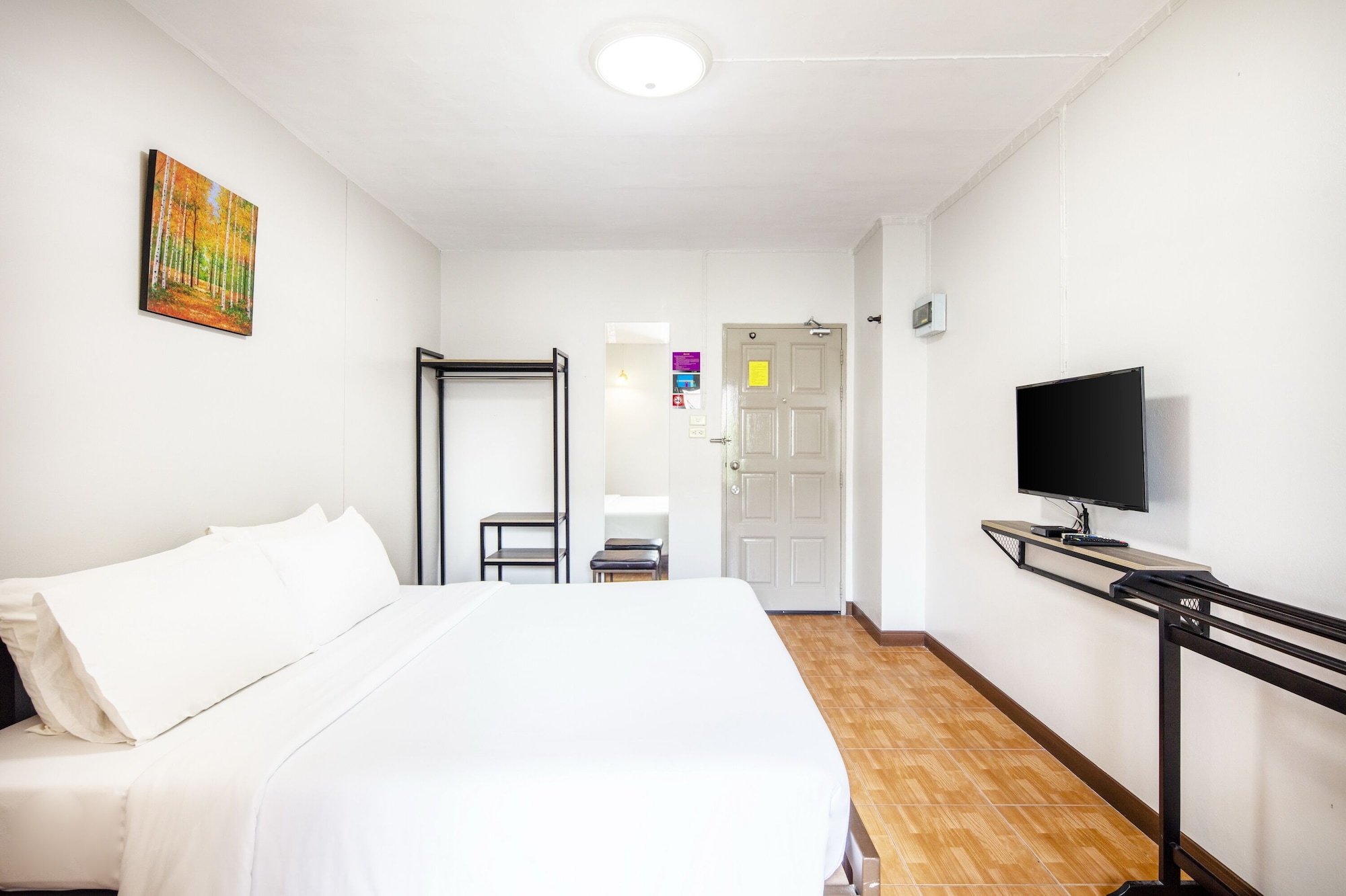 Standard, King Bed, No Parking