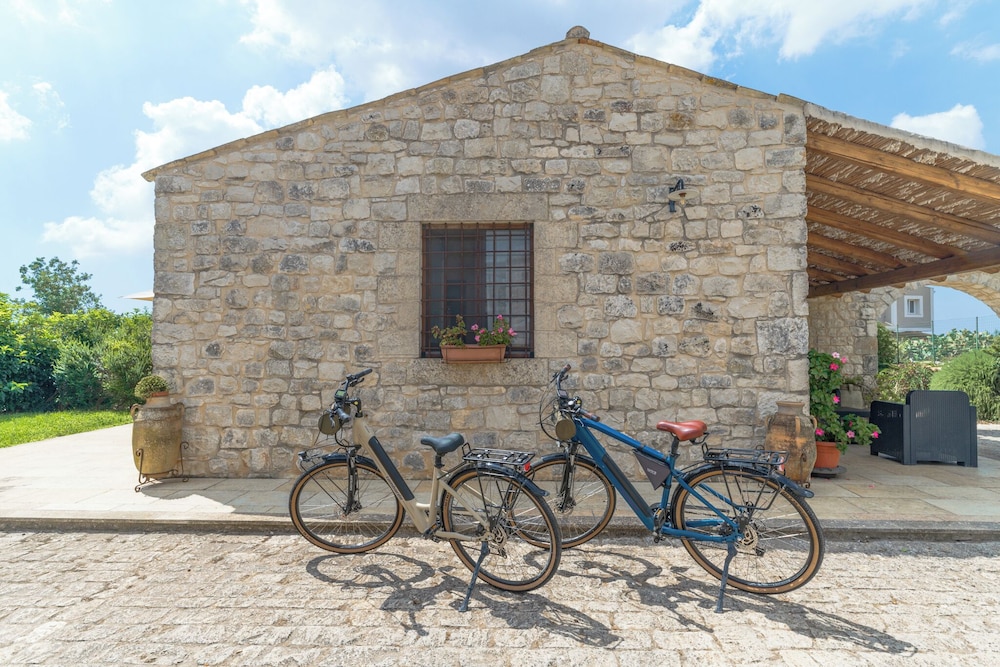 Borgo Monachella 43/50
