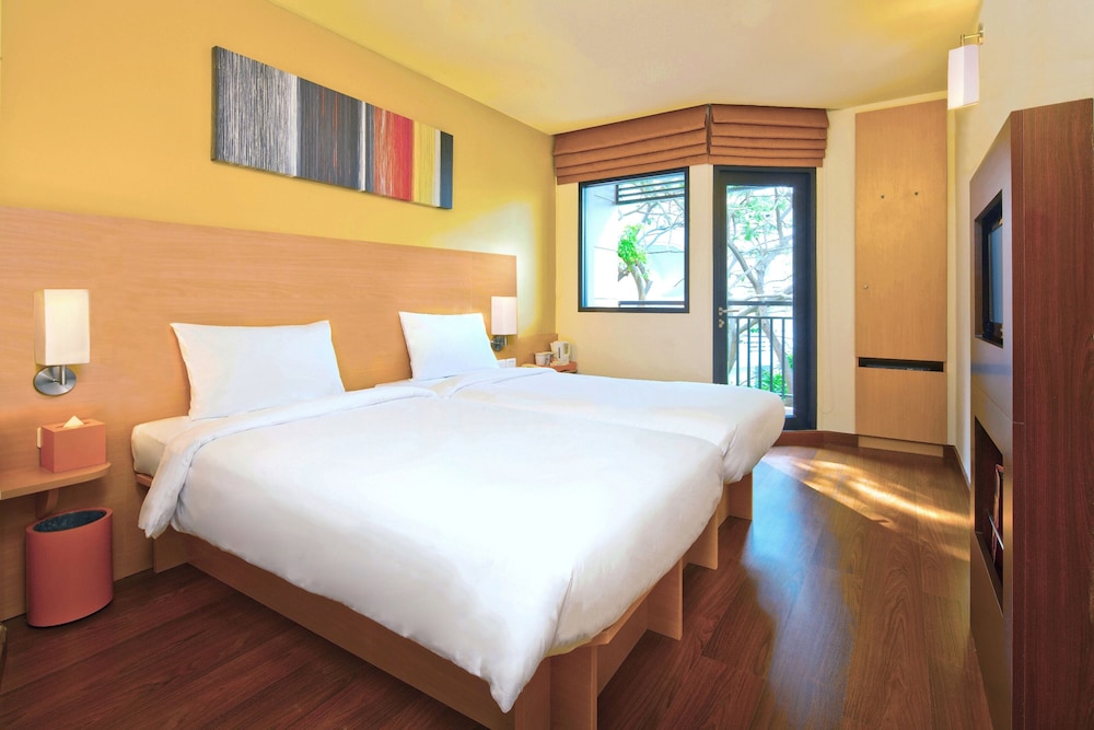 Ibis Hua Hin 16/68