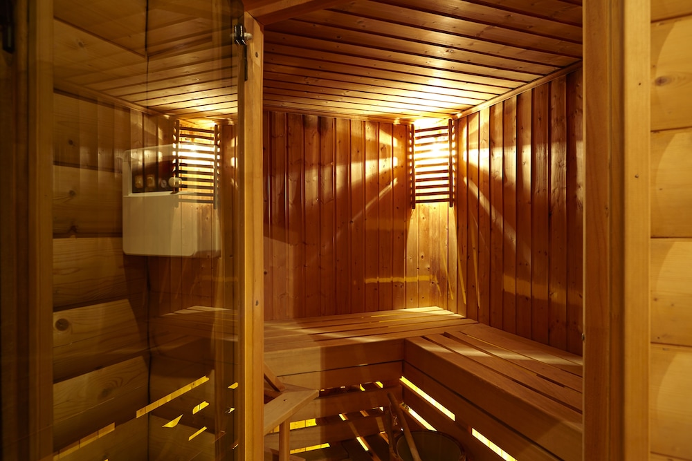 Boutique Hotel Donauwalzer 48/76