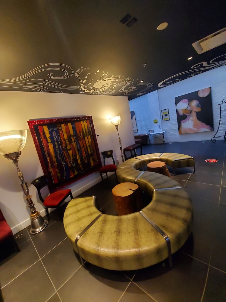 Hotel Chez Swann 52/72