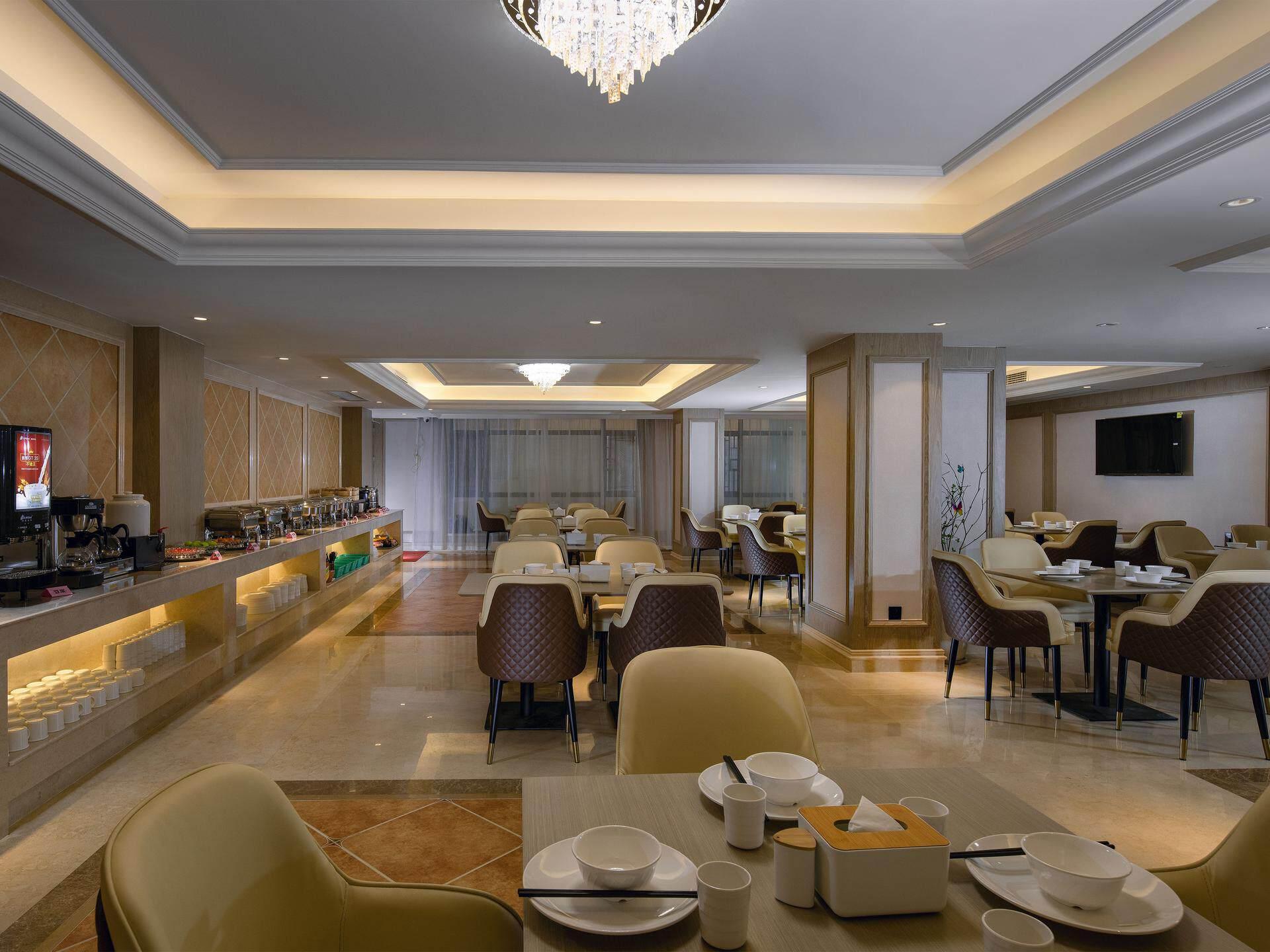 Vienna Hotel (Guangzhou Conghua Taiping Subway Station) 21/30