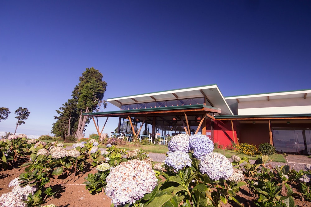 Chayote Lodge 8/50
