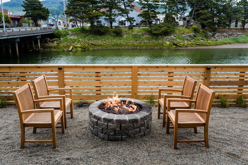River Inn at Seaside 40/52