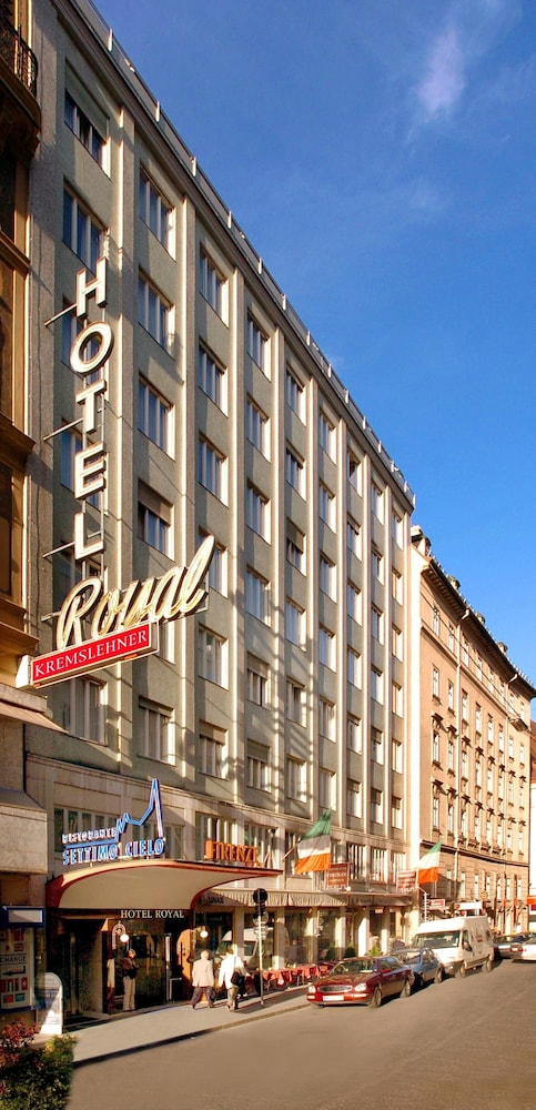 Hotel Royal 48/52