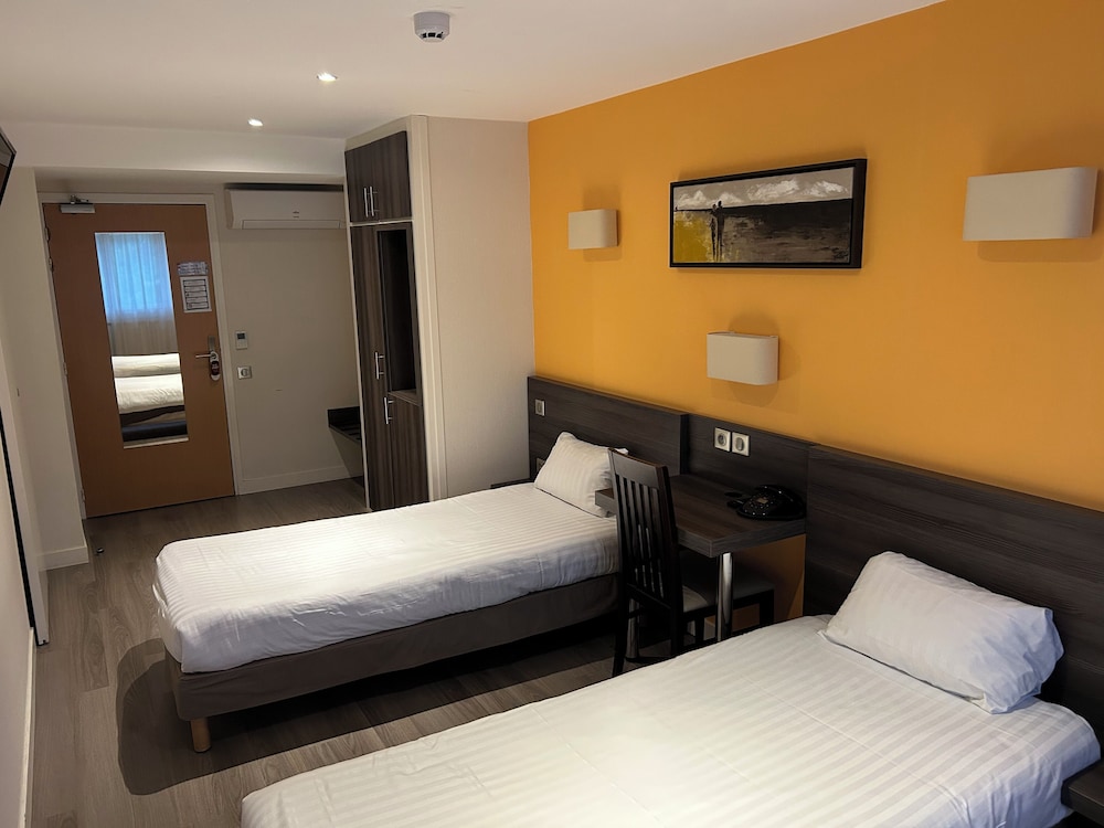 Valpre Lyon Hotel 12/49
