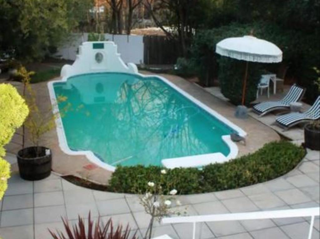 LaBelle Guest House 22/28