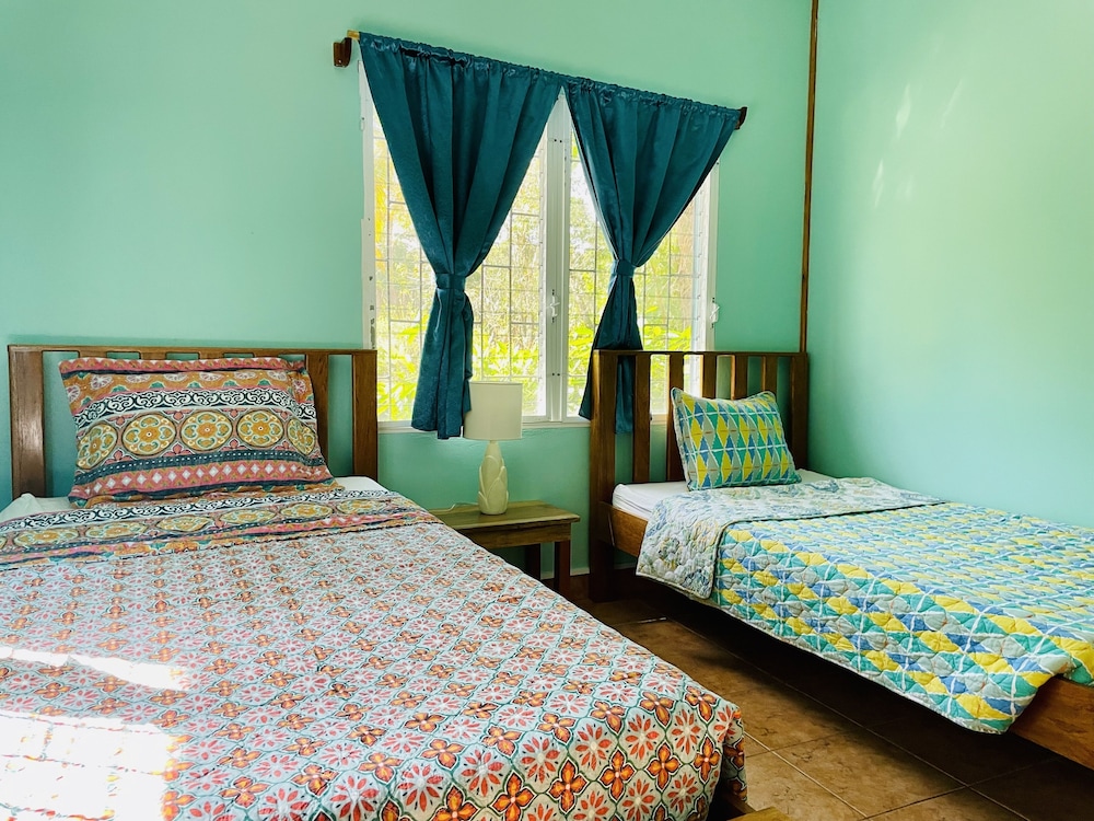 Blue, Family, Bungalow, 2 Queen and Twin Beds