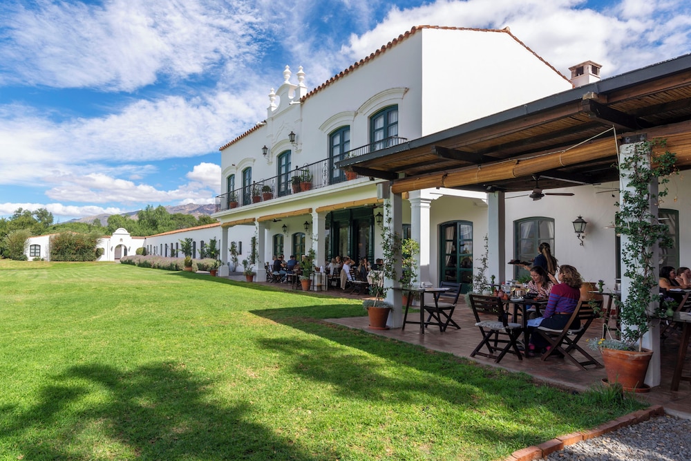 Patios de Cafayate Wine Hotel 2/50
