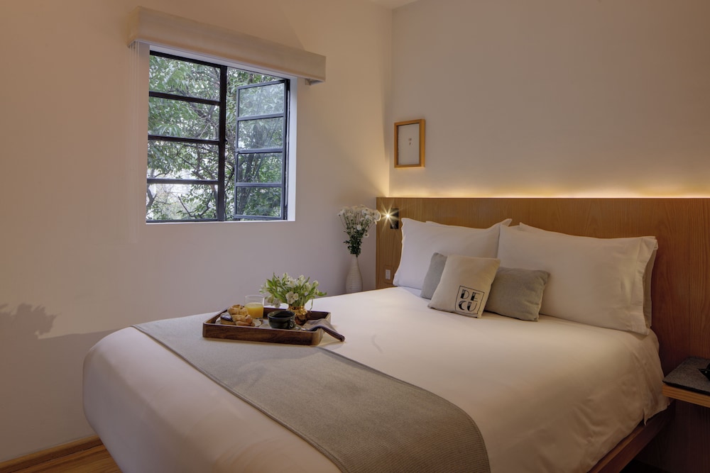 Casa Decu 14/50