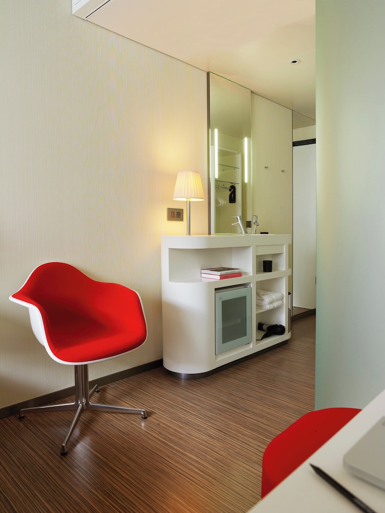 غرفة بسرير كينج في طابق مرتفع، Citizenm Tower Of London 6/6