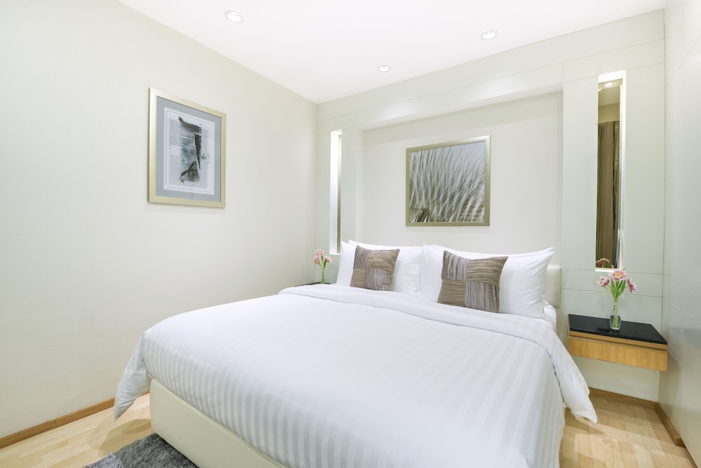 Centre Point Hotel Chidlom 13/68