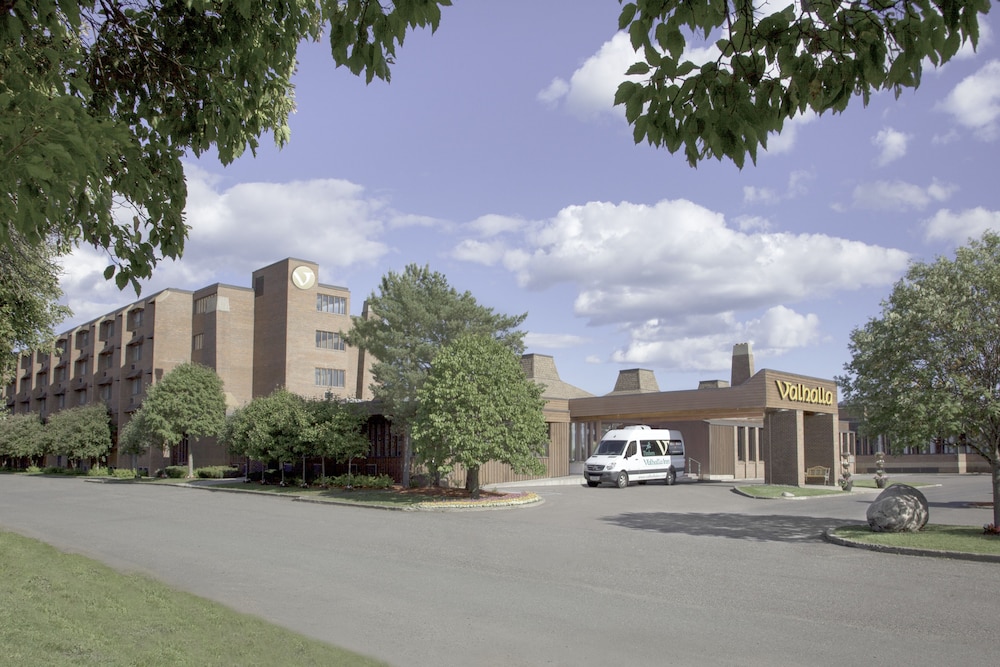 Valhalla Hotel & Conference Centre 54/60