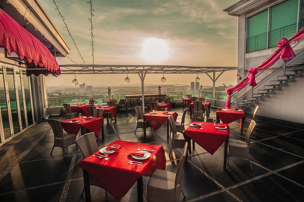Kings Hotel Nagoya Batam 34/50