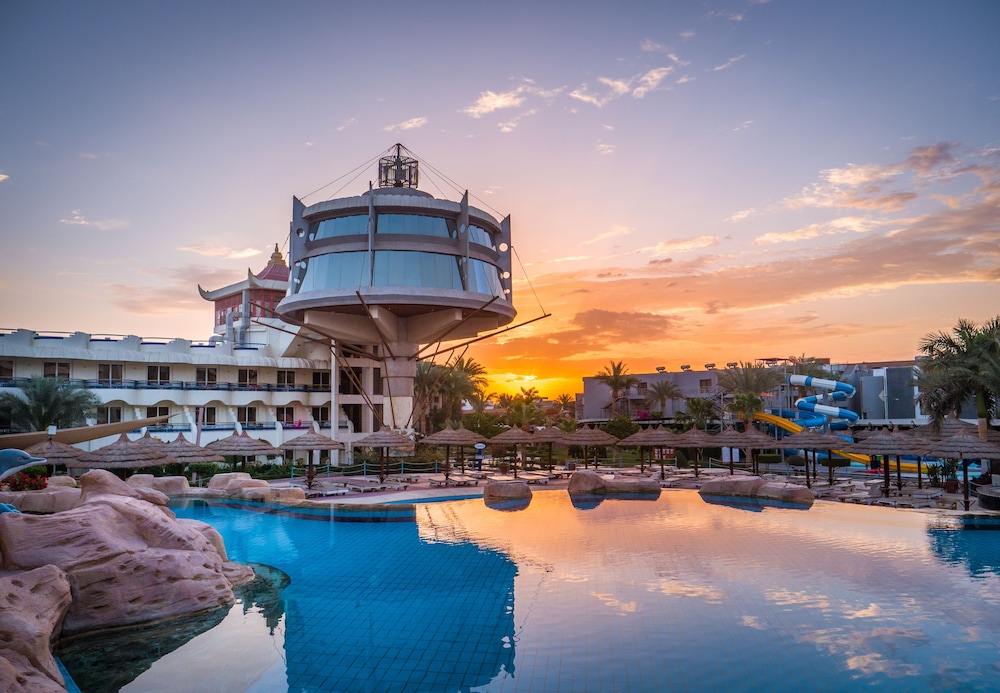 Seagull Beach Resort - Families and Couples Only in HURGHADA