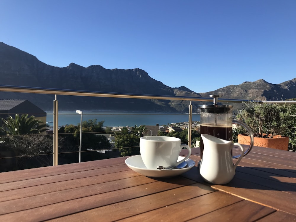 Hout Bay Breeze 18/50