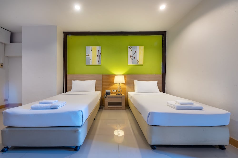 The Legacy Hotel 14/50