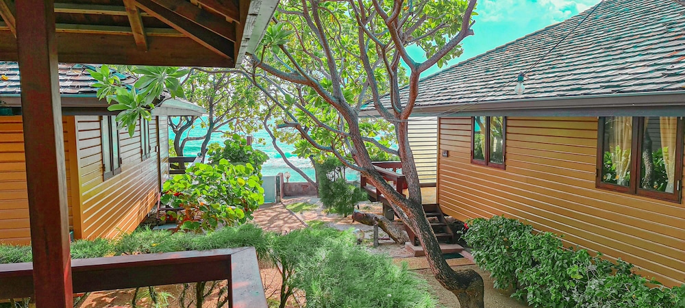 Moorea Golf Lodge 30/34