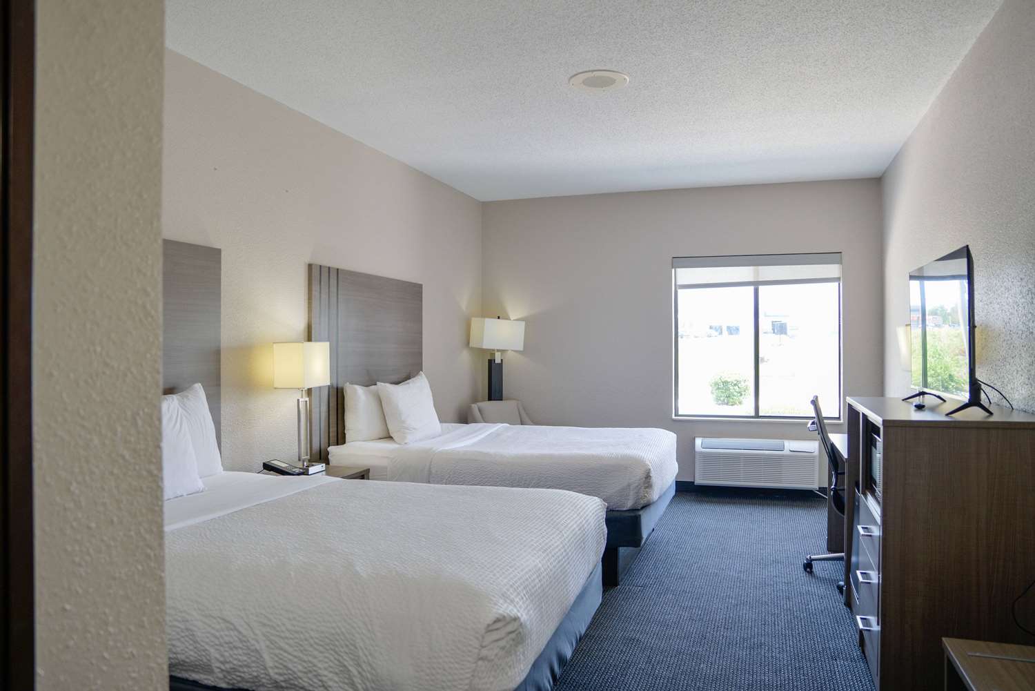 Baymont by Wyndham O Fallon St. Louis Area 11/36
