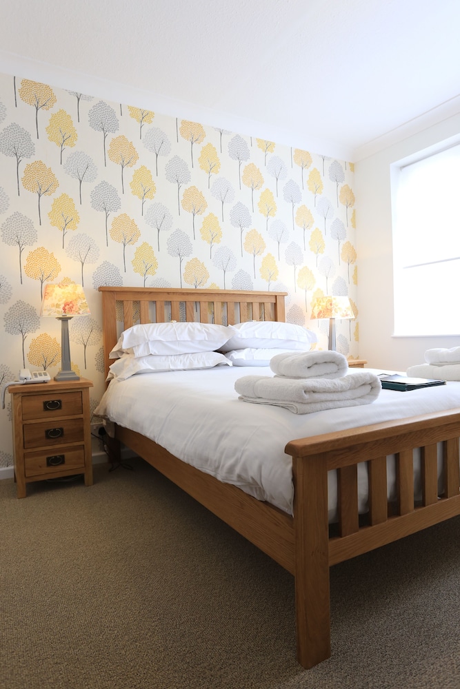 B+B York 10/33