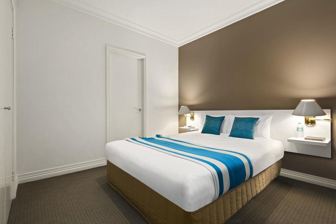 Comfort Apartments Melbourne Central 13/18