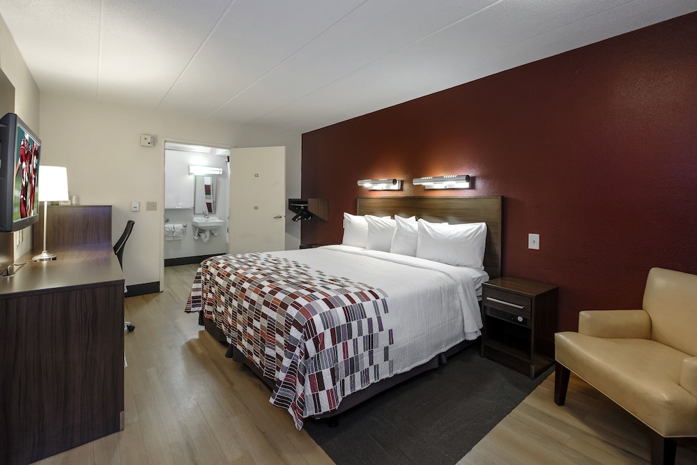 Red Roof Inn Aberdeen 13/26