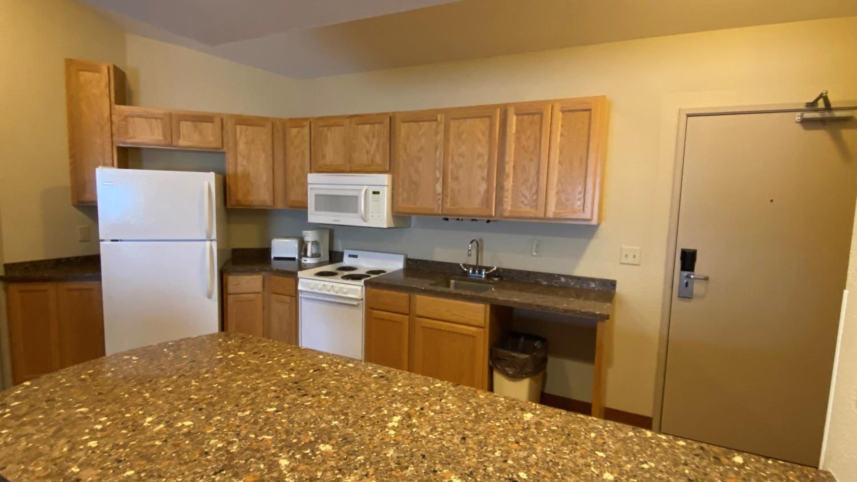 AmericInn by Wyndham Viroqua 11/15